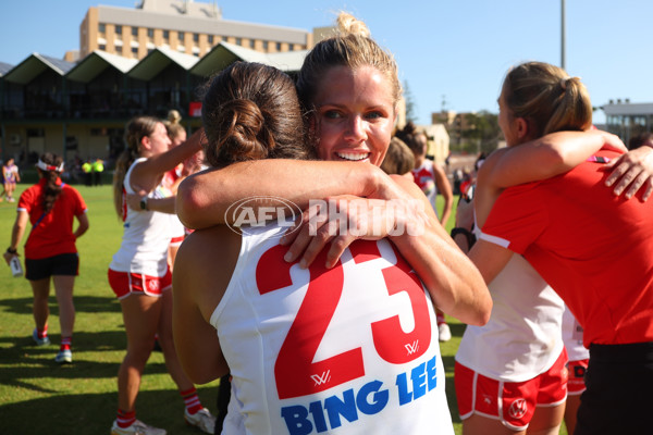 AFLW 2023 Round 10 - Fremantle v Sydney - A-45017527