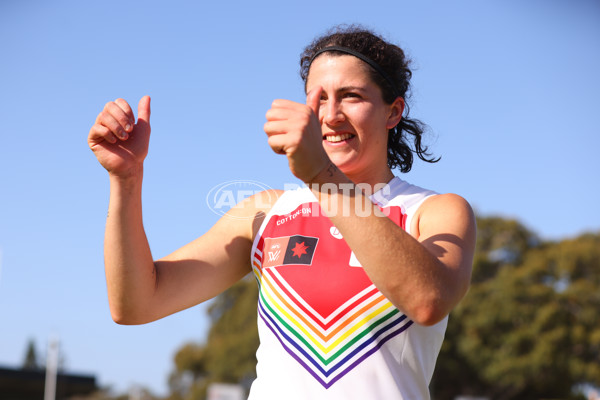 AFLW 2023 Round 10 - Fremantle v Sydney - A-45017540