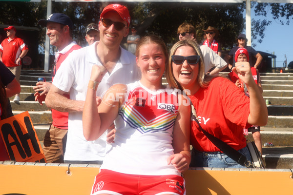 AFLW 2023 Round 10 - Fremantle v Sydney - A-45017554