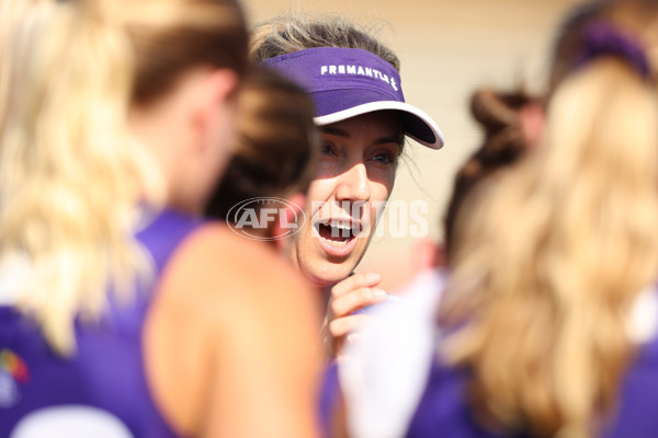 AFLW 2023 Round 10 - Fremantle v Sydney - A-45017558