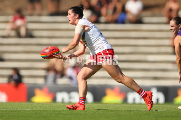 AFLW 2023 Round 10 - Fremantle v Sydney - A-45017560