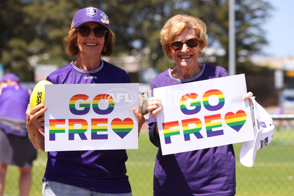 AFLW 2023 Round 10 - Fremantle v Sydney - A-45021005