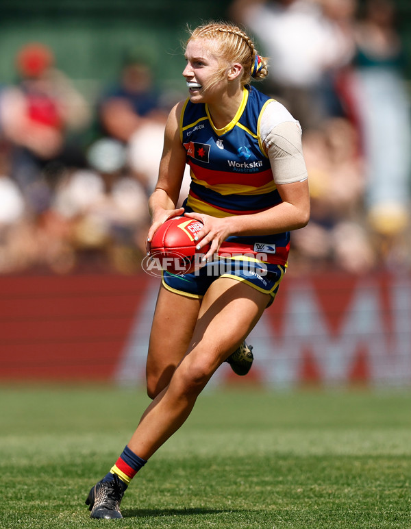 AFLW 2023 First Qualifying Final - Adelaide v Brisbane - A-45060222