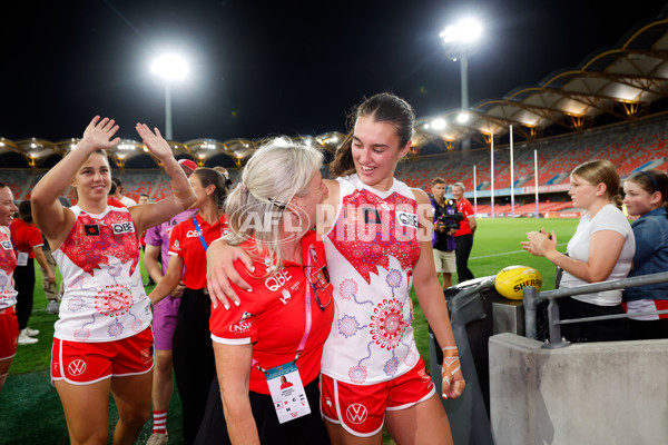 AFLW 2023 First Elimination Final - Gold Coast v Sydney - A-45064672