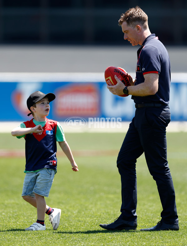 AFLW 2023 Second Qualifying Final - Melbourne v North Melbourne - A-45069005