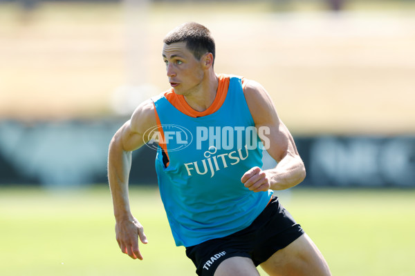 AFL 2023 Training - Essendon 131123 - A-45084578