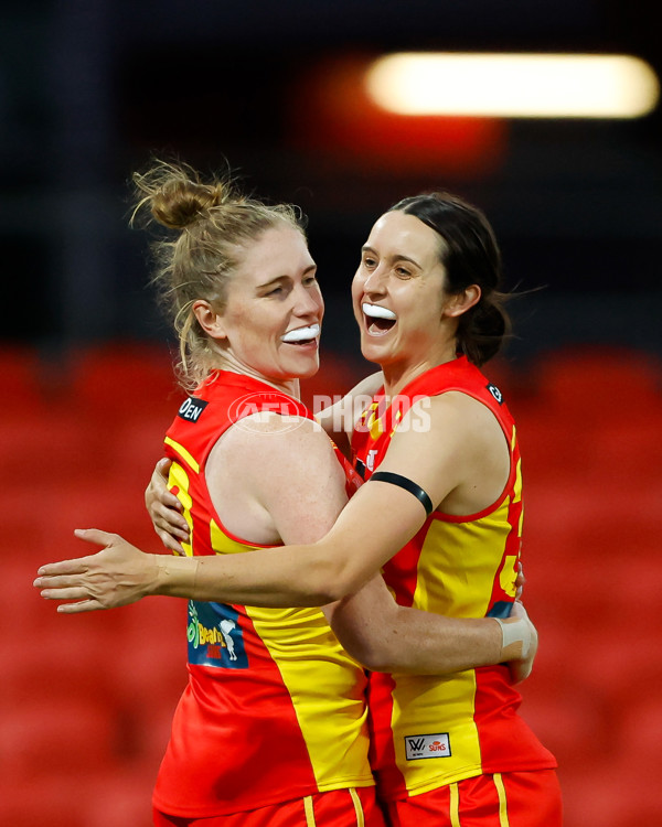 Photographers Choice - AFLW 2023 Finals Week 01 - A-45086774