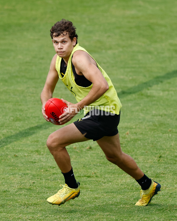 AFL 2023 Training - Richmond 151123 - A-45095344