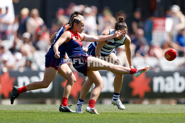 AFLW 2023 Second Semi Final - Melbourne v Geelong - A-45115150