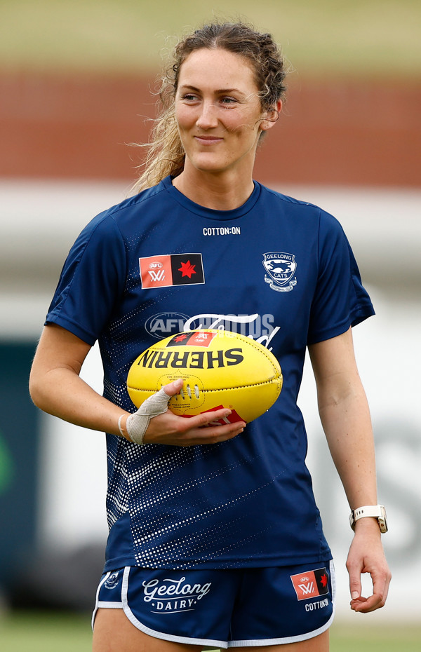 AFLW 2023 First Preliminary Final - Brisbane v Geelong - A-45152122