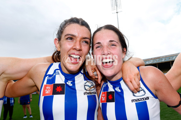 AFLW 2023 Second Preliminary Final - North Melbourne v Adelaide - A-45196033