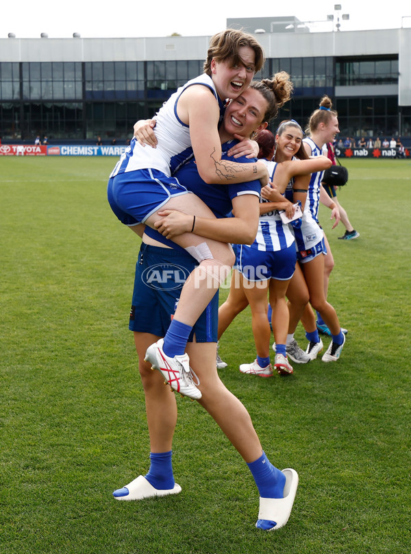 AFLW 2023 Second Preliminary Final - North Melbourne v Adelaide - A-45198416