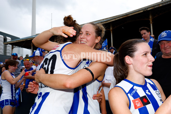 AFLW 2023 Second Preliminary Final - North Melbourne v Adelaide - A-45198434