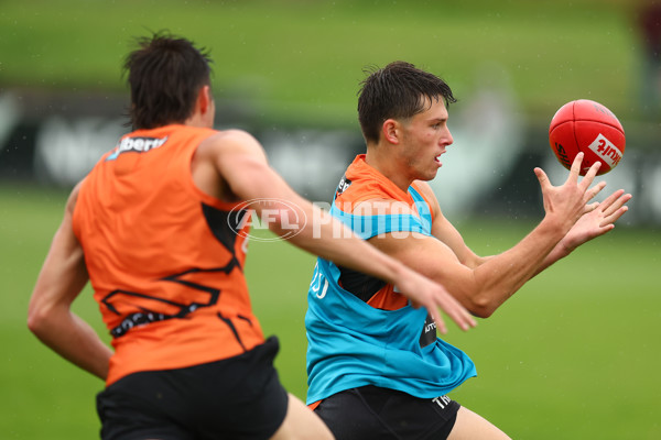 AFL 2023 Training - Essendon 091223 - A-45877971