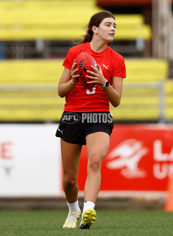 AFLW 2024 Training - AFL National Academy Girls 190124 - A-45904874