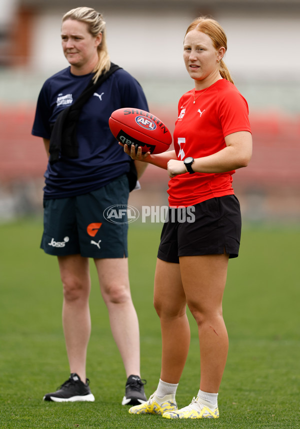 AFLW 2024 Training - AFL National Academy Girls 190124 - A-45904883