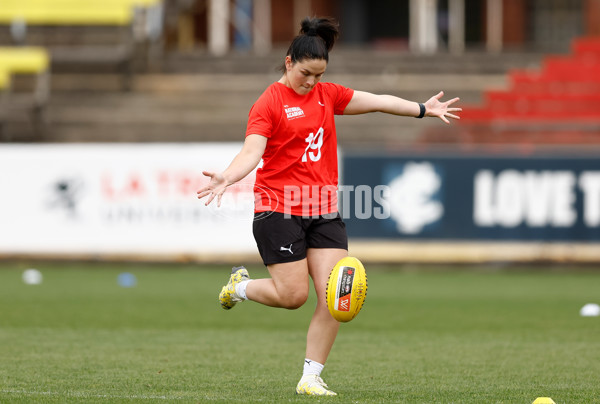 AFLW 2024 Training - AFL National Academy Girls 190124 - A-45904888