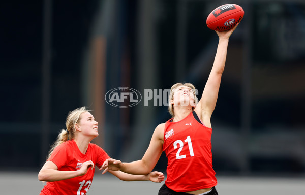 AFLW 2024 Training - AFL National Academy Girls 190124 - A-45905987