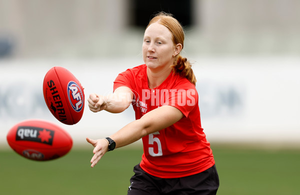 AFLW 2024 Training - AFL National Academy Girls 190124 - A-45911684