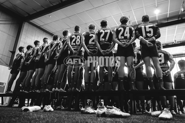 AFL 2024 Media - Melbourne Team Photo Day - A-45933267