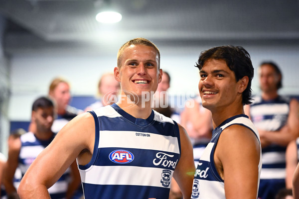 AFL 2024 Media - Geelong Team Photo Day - A-45960160