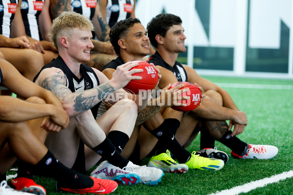 AFL 2024 Media - Collingwood Team Photo Day - A-45970332