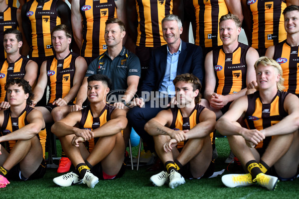 AFL 2024 Media - Hawthorn Team Photo Day - A-46005251