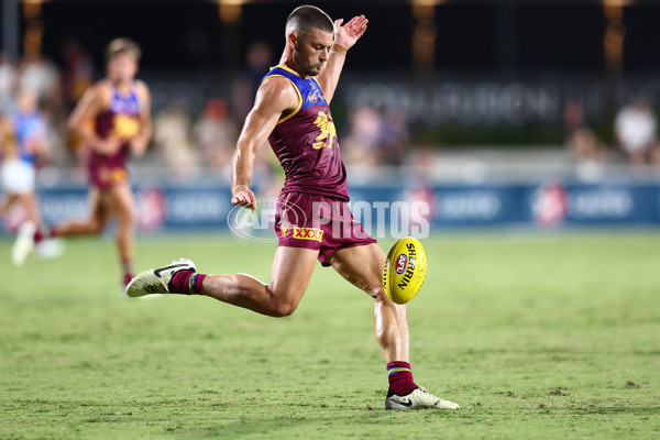 AFL 2024 Match Simulation - Brisbane v Gold Coast - A-46040444