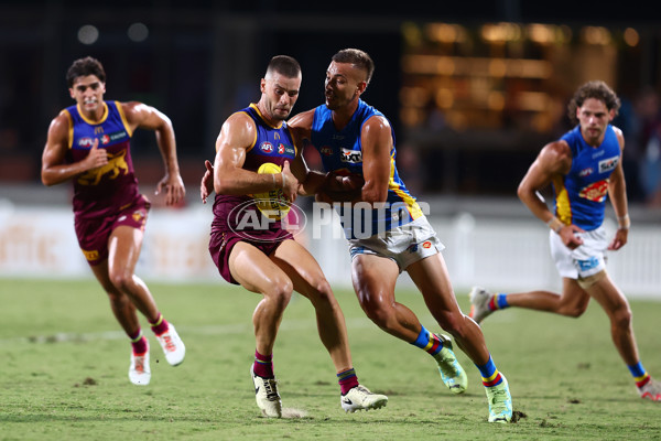 AFL 2024 Match Simulation - Brisbane v Gold Coast - A-46043386