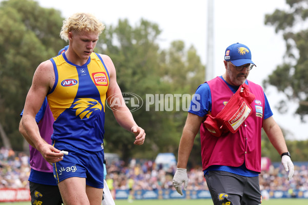 AFL 2024 Match Simulation - West Coast v Fremantle - A-46055916