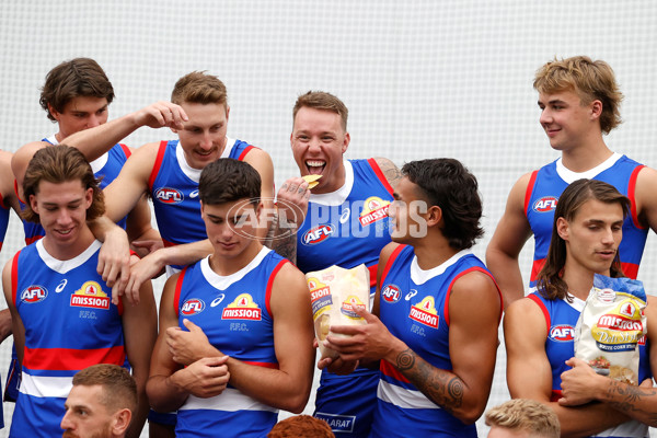 AFL 2024 Media - Western Bulldogs Team Photo Day - A-46079614