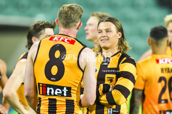 AFL 2024 AAMI Community Series - Hawthorn v Western Bulldogs - A-46112964