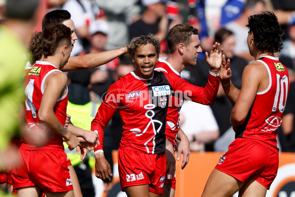 AFL 2024 AAMI Community Series - St Kilda v North Melbourne - A-46117948