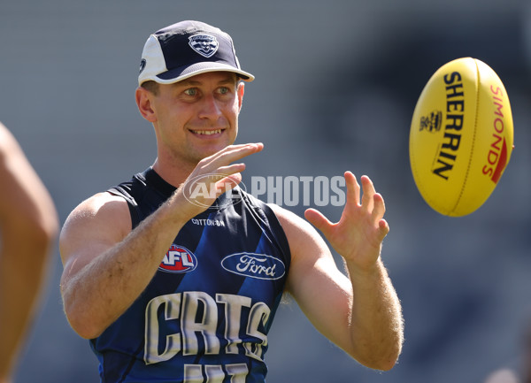 AFL 2024 Training - Geelong 060324 - A-46311325