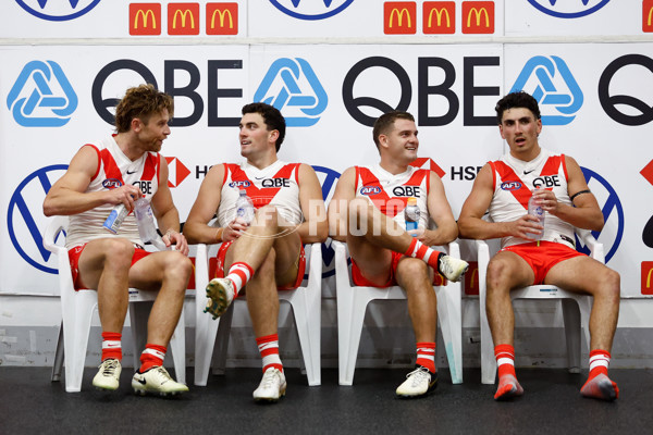 AFL 2024 Round 01 - Collingwood v Sydney - A-46497663