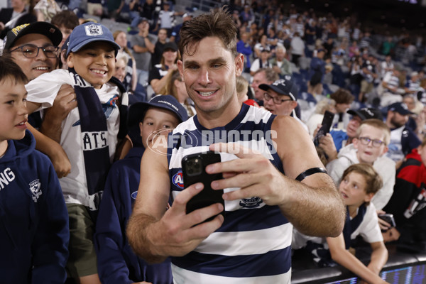 AFL 2024 Round 01 - Geelong v St Kilda - A-46529921