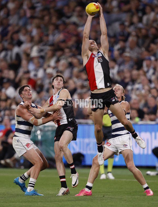 AFL 2024 Round 01 - Geelong v St Kilda - A-46539102