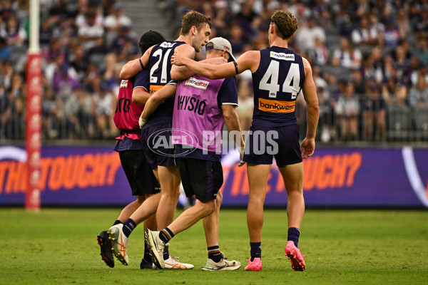 AFL 2024 Round 01 - Fremantle v Brisbane - A-46563762