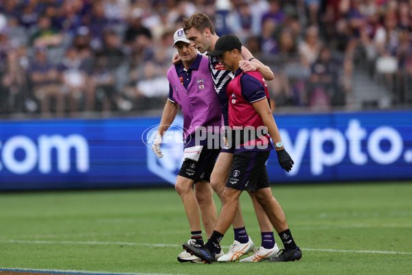 AFL 2024 Round 01 - Fremantle v Brisbane - A-46564232