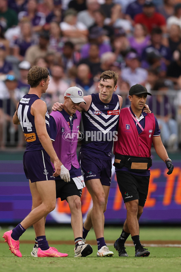 AFL 2024 Round 01 - Fremantle v Brisbane - A-46564256