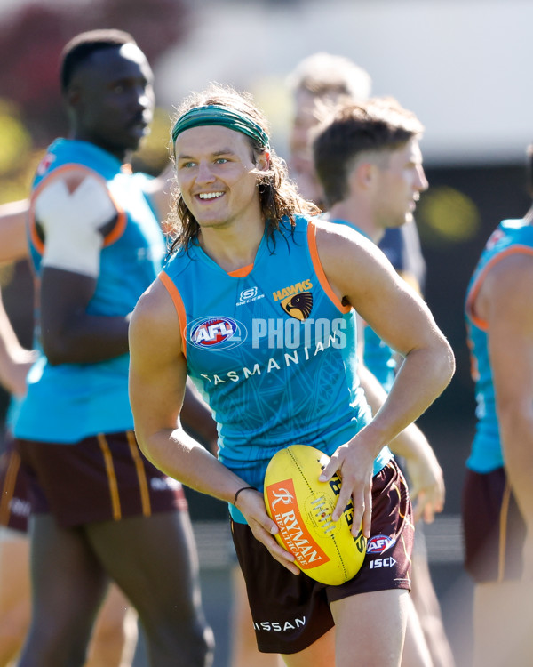 AFL 2024 Training - Hawthorn 210423 - A-46591216