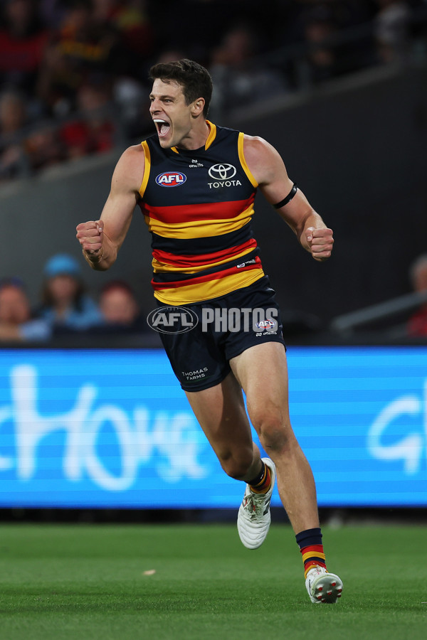 AFL 2024 Round 02 - Adelaide v Geelong - A-46623594