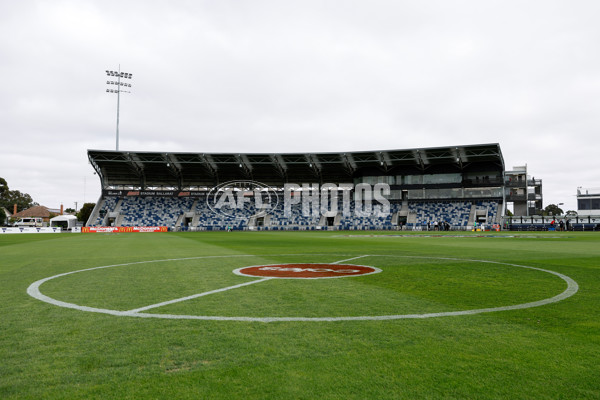 AFL 2024 Round 02 - Western Bulldogs v Gold Coast - A-46661114