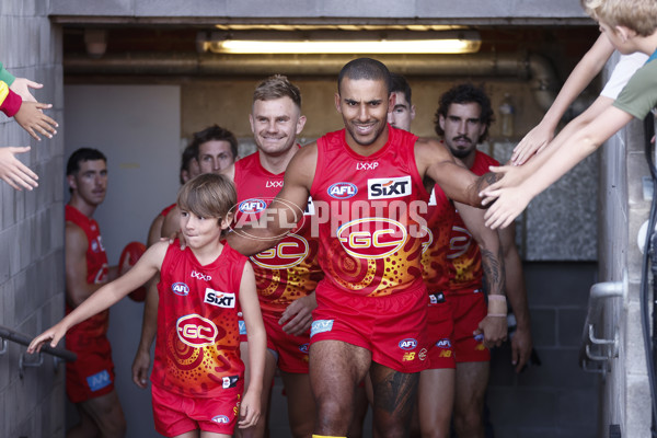 AFL 2024 Round 02 - Western Bulldogs v Gold Coast - A-46661158