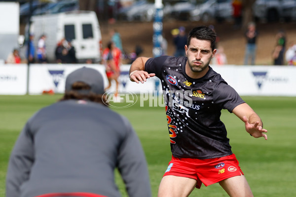 AFL 2024 Round 02 - Western Bulldogs v Gold Coast - A-46661930