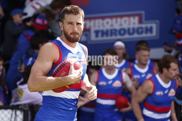 AFL 2024 Round 02 - Western Bulldogs v Gold Coast - A-46661954