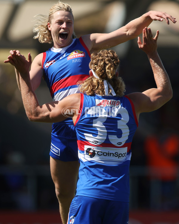 AFL 2024 Round 02 - Western Bulldogs v Gold Coast - A-46661963