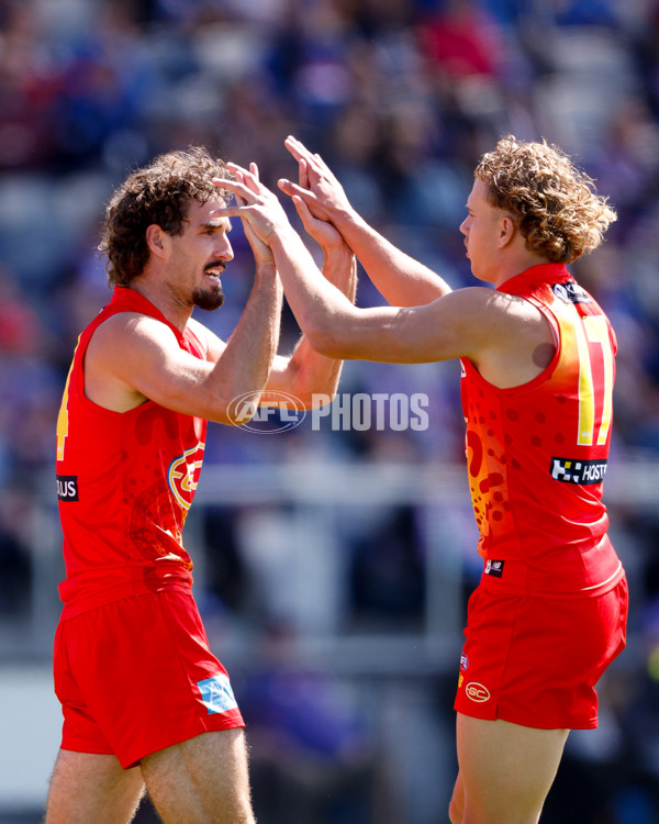 AFL 2024 Round 02 - Western Bulldogs v Gold Coast - A-46663931