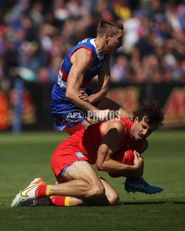 AFL 2024 Round 02 - Western Bulldogs v Gold Coast - A-46664009