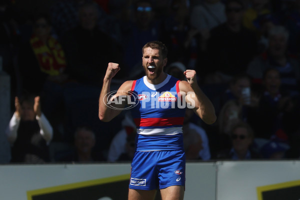 AFL 2024 Round 02 - Western Bulldogs v Gold Coast - A-46664664